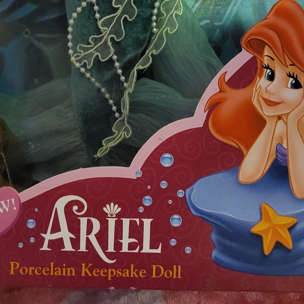 Disney Ariel Porcelain keepsake doll - Picture 4 of 6